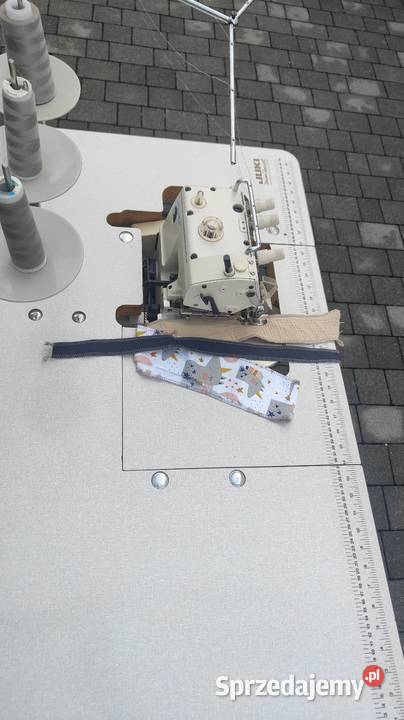 Maszyna krawiecka owerlok Juki servo wielkopolskie Podrzecze