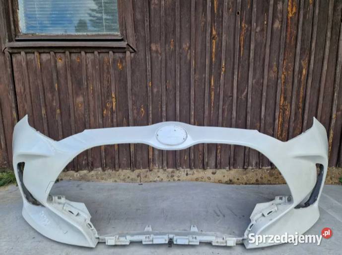 Zderzak Toyota Yaris 4 IV Kod lakieru 089 Części samochodowe Częstochowa