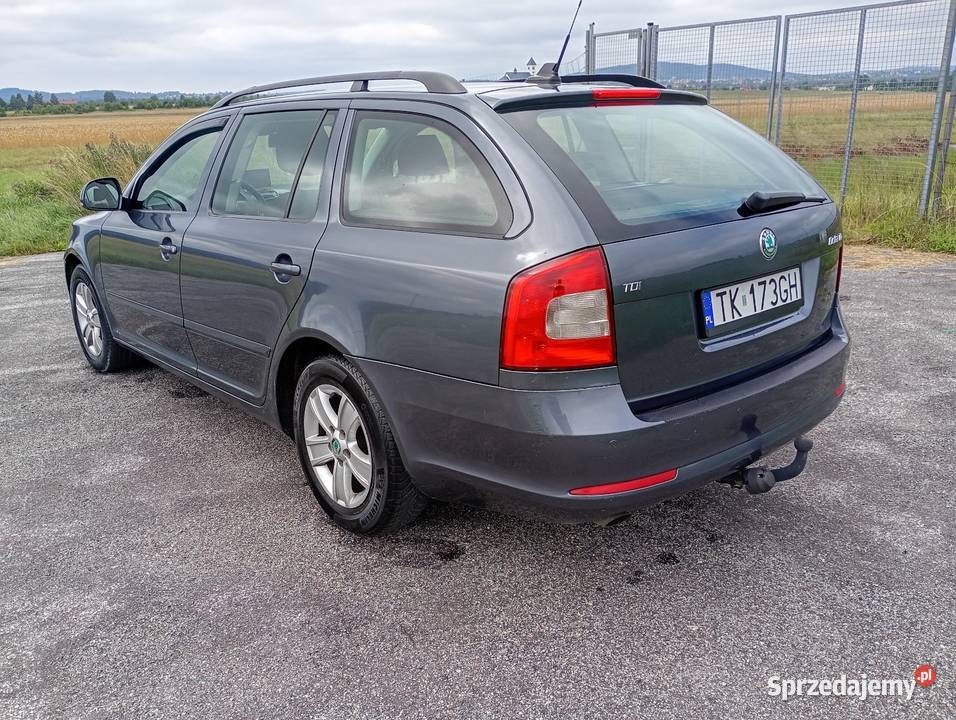 Skoda Octavia 16 TDI 105 green line Rok produkcji 2011 Kielce