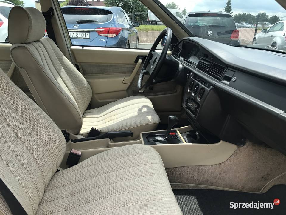 Mercedesbenz 190 1986r Paniówki