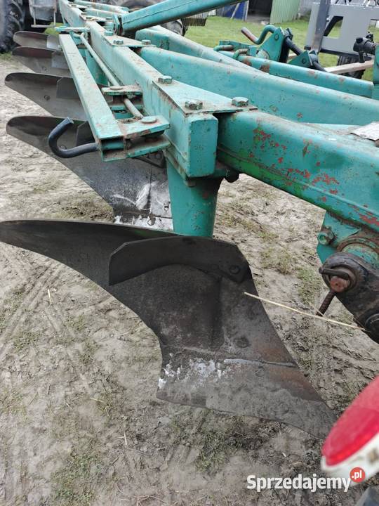 Sprzedam pług Łazińsk Drugi