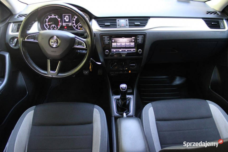 Skoda Rapid 2018r Salon IWŁ ASO Nowe Opony śląskie Chorzów sprzedam