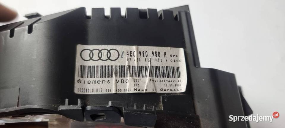 LICZNIK ZEGAR AUDI A8 D3 4E0920950H