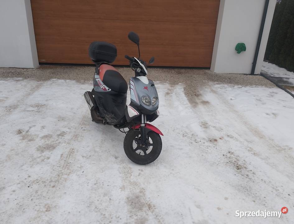 Romet 700 skuter motorower Postękalice