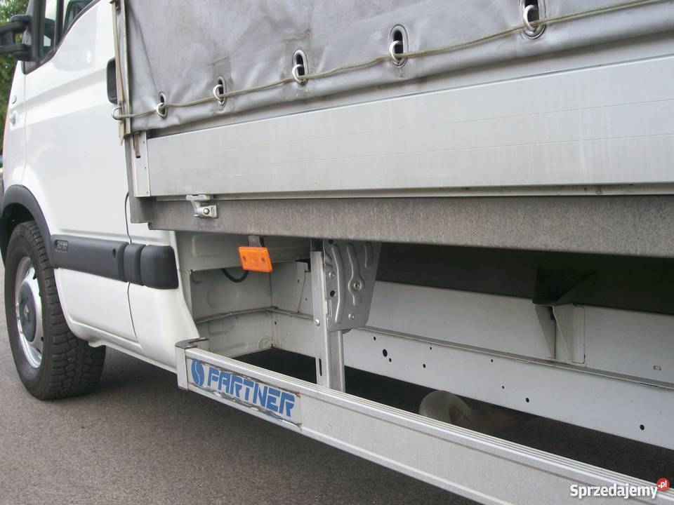 Renault MasterKontener 8 palet Sypialnia Webasto światła przeciwmgłowe Łask