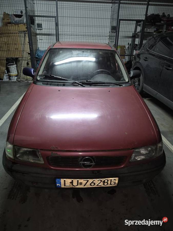 Opel Asta F 2000 14 Benzyna