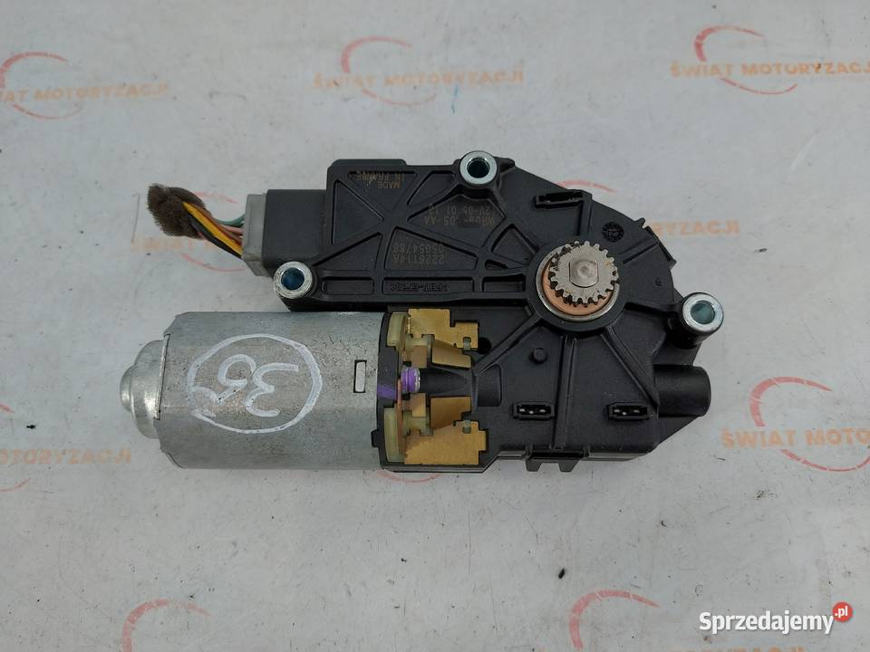 HYUNDAI i40 BLUE 13r silniczek szyberdachu lewy Kielce sprzedam