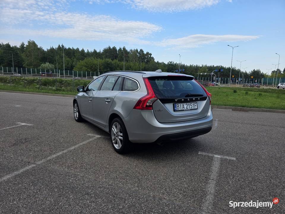 Volvo V60 16D 115 2012 Bogate wyposażenie manualna podlaskie Białystok