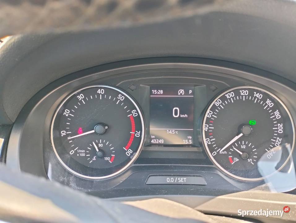 SPRZEDAM SKODA RAPID AMBITION 12 TSI66 kw TURBO ESP Grodzisk Mazowiecki