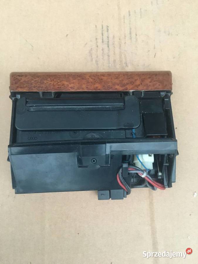 Popielniczka Drewno Audi A6 C5 4B0857951F pomorskie Chojnice