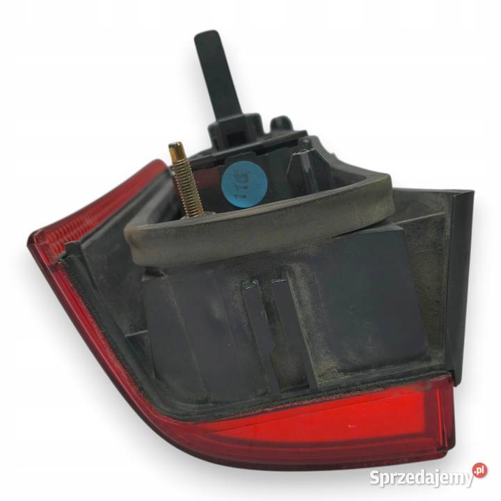 LAMPA LEWA Volvo V70 I kombi 19962000 tylna Chełm