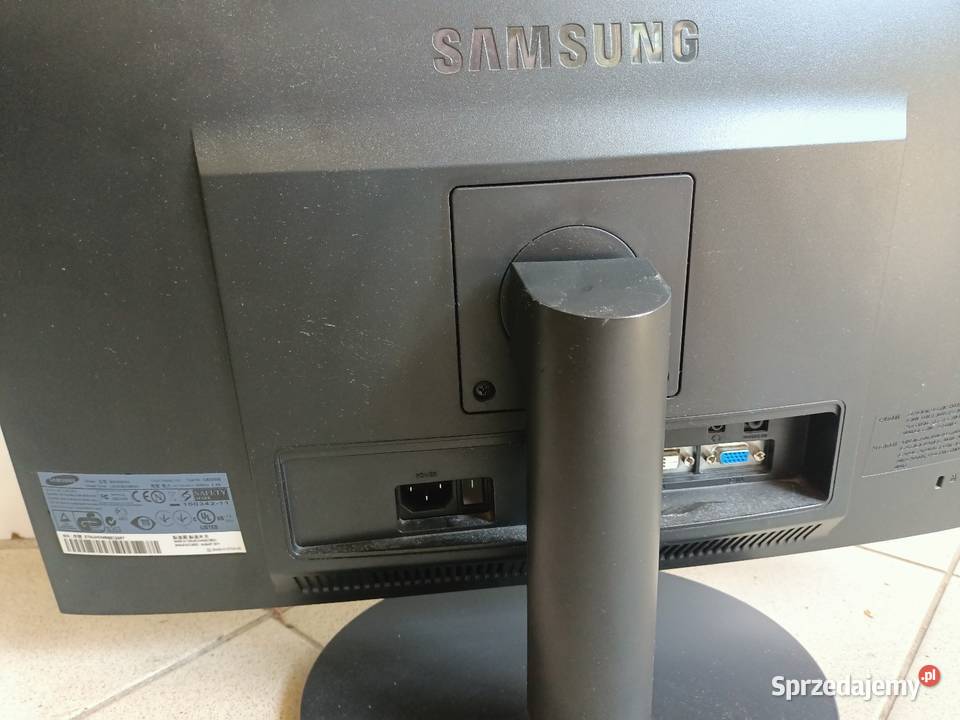 Monitor Samsung SyncMaster B2240 Pajęczno sprzedam