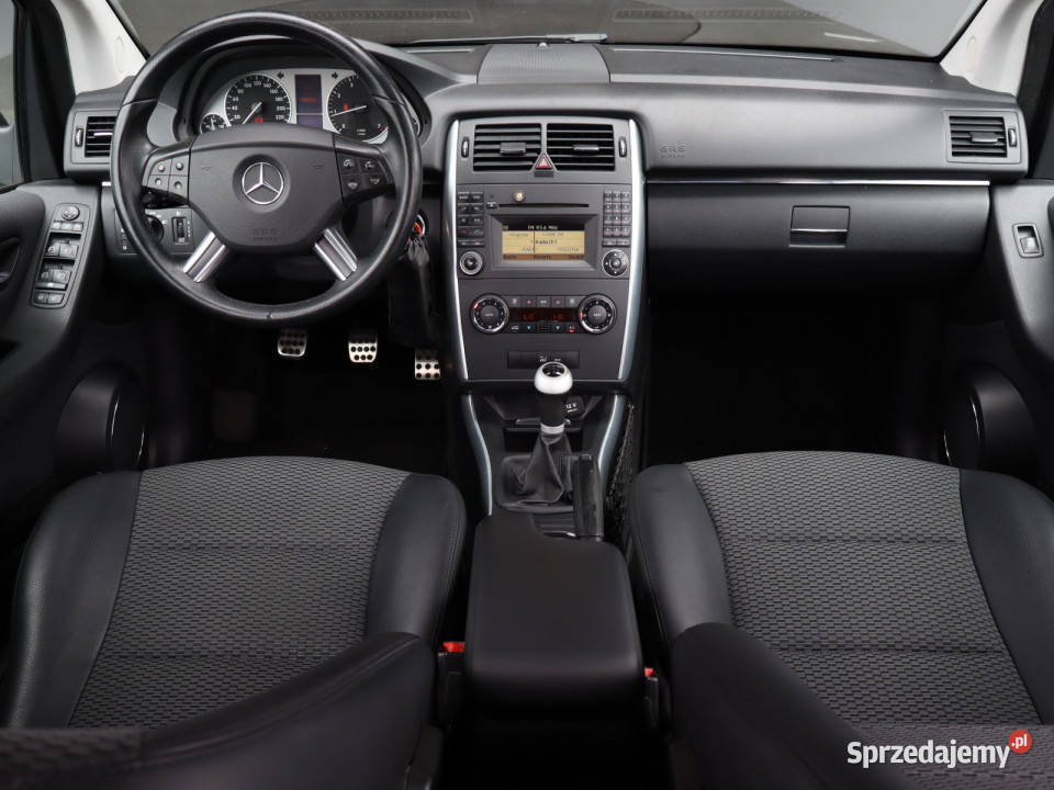 Mercedes B B 180 Samochody osobowe Bielany Wrocławskie