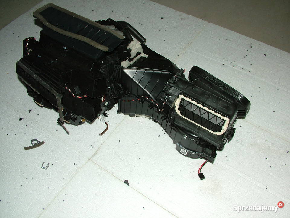 Audi A4 B8 Nagrzewnica wody Klimy 8T1820005A Turek