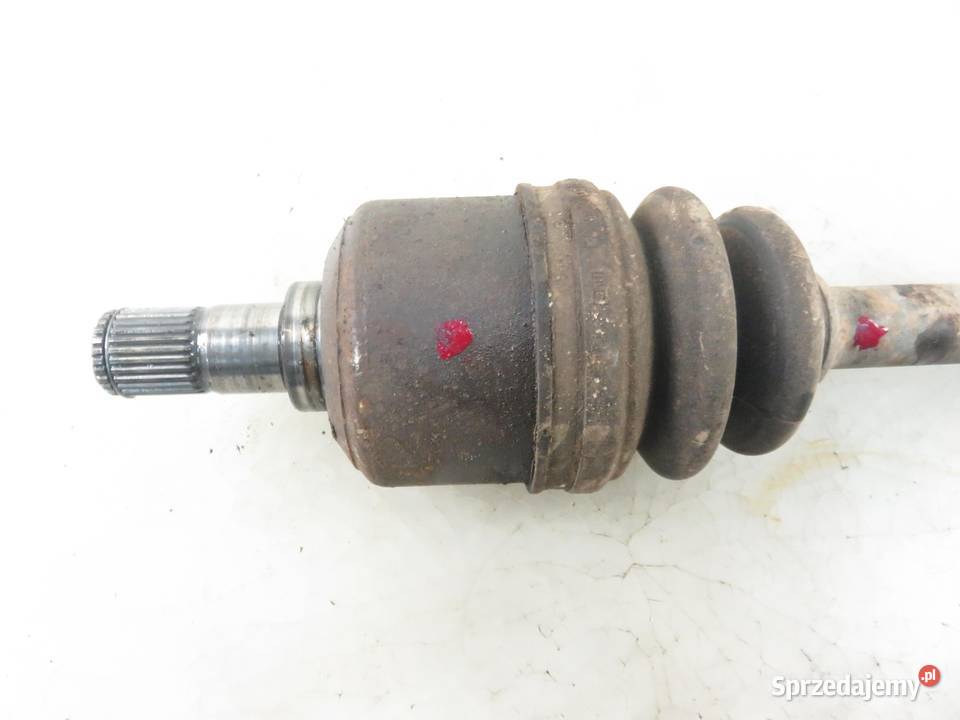 PÓŁOŚ LEWA PRZEDNIA HYUNDAI SANTA F I 20 CRDi sprzedam