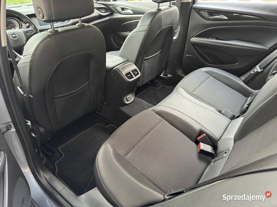 Opel insignia 2020 15B 165 welurowa tapicerka mazowieckie Pruszków