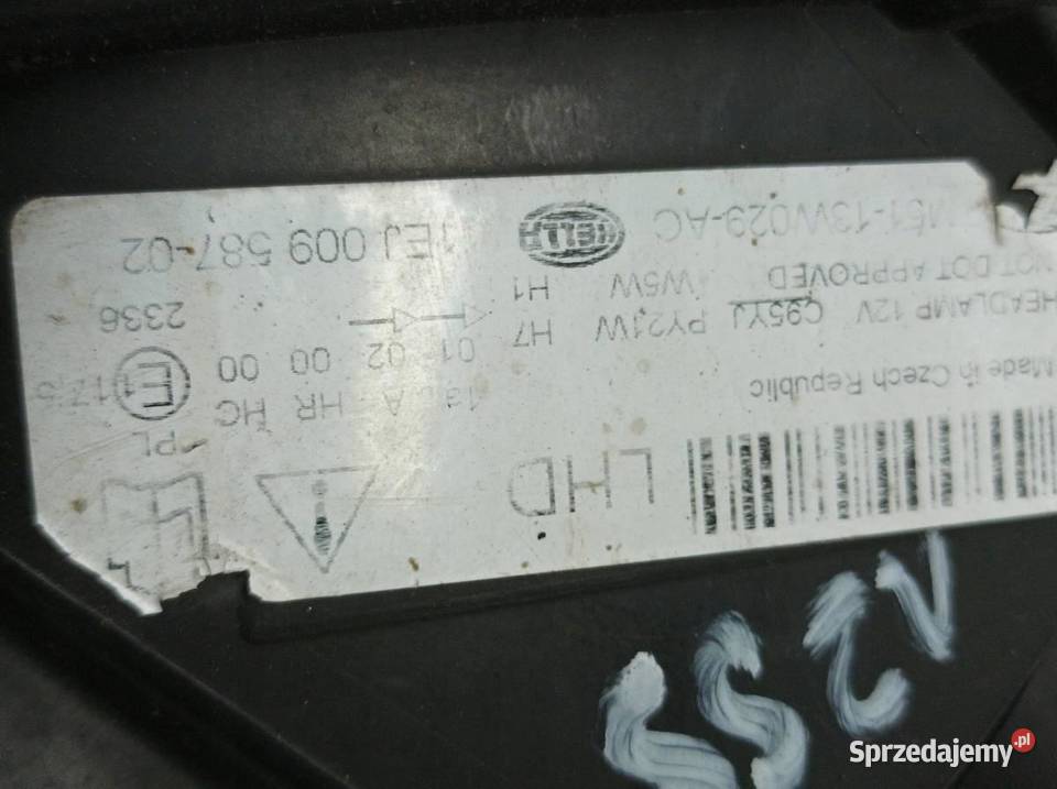 LAMPA PRZÓD PRAWA LIFT FL 1EJ00958702 Ford C I Lampy przednie