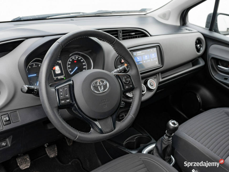 Toyota Yaris DW2LA6315 Premium Kcofania Asystent Gdańsk sprzedam