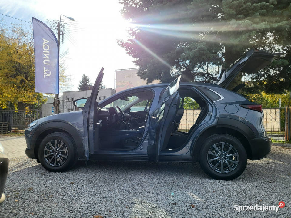 Mazda CX30 20 Skyactiv Hybrid Mały Przebieg 36 garażowany sprzedam