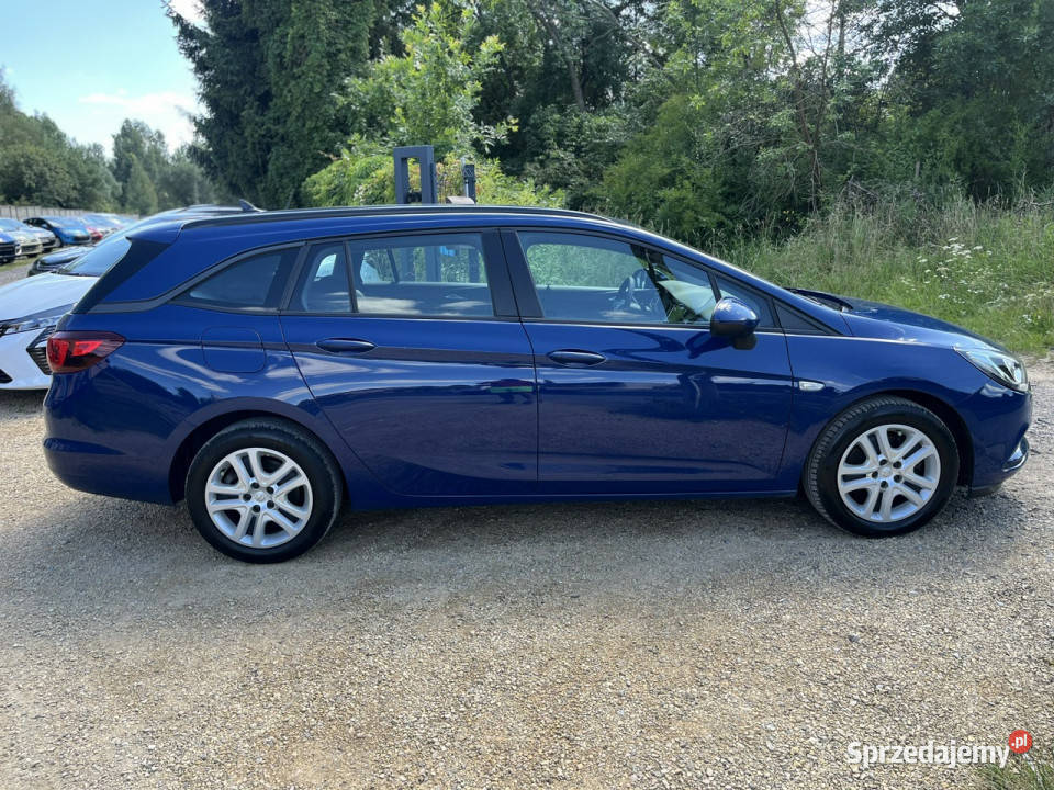 Opel Astra 16 Klima Led Navi Grzane Fotele i diesel