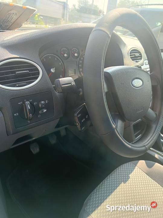 Ford Focus MK2 Kombi 16 Benzyna Zadbany Focus Bierawa