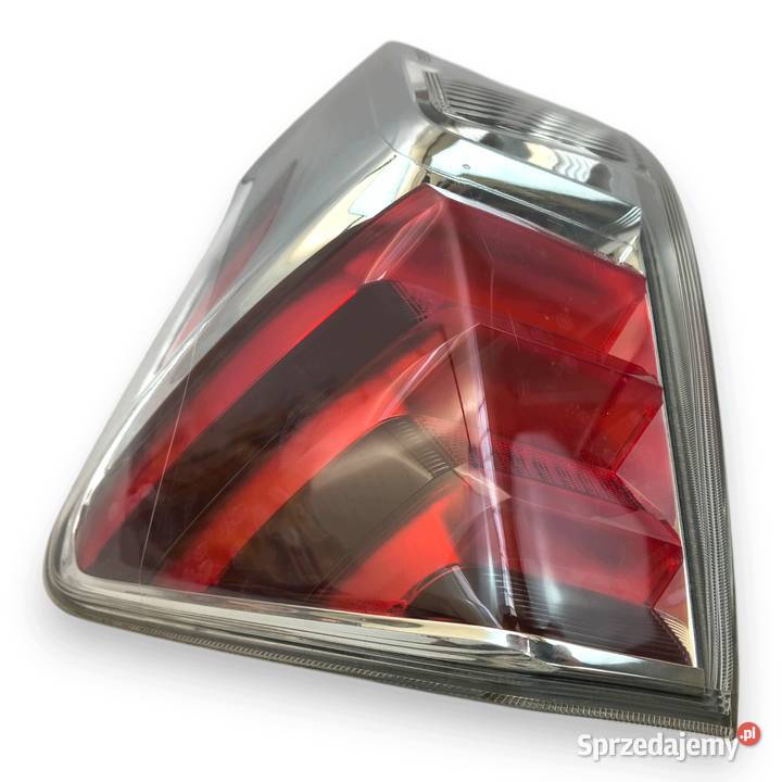 LAMPA PRAWA TYŁ Toyota Prius Plus tylna prawy osobowe Chełm