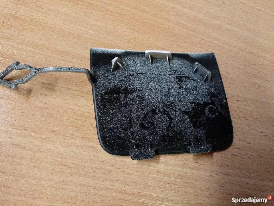 Zaślepka haka holowniczego przód Opel Crossland