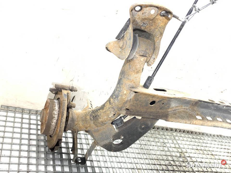 BELKA TYŁ SEAT LEON III Hatchback TYLNA