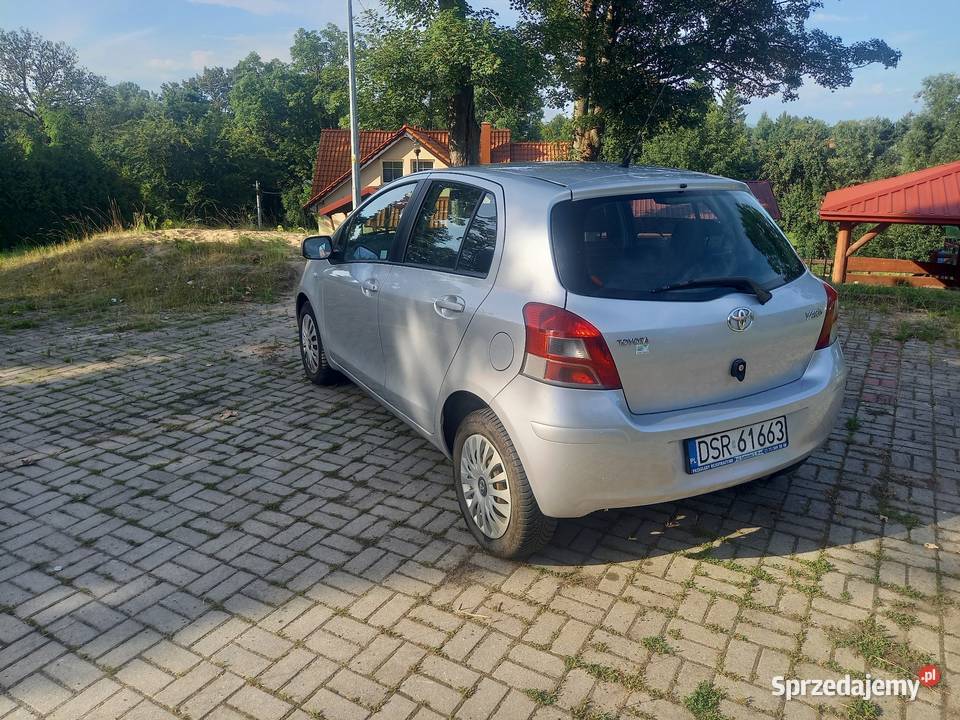 Toyota yaris 13 polski salon radio Gryfów Śląski