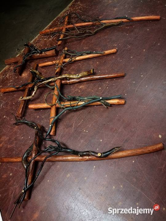 Rzeźba krzyż rękodzieło Leżajsk