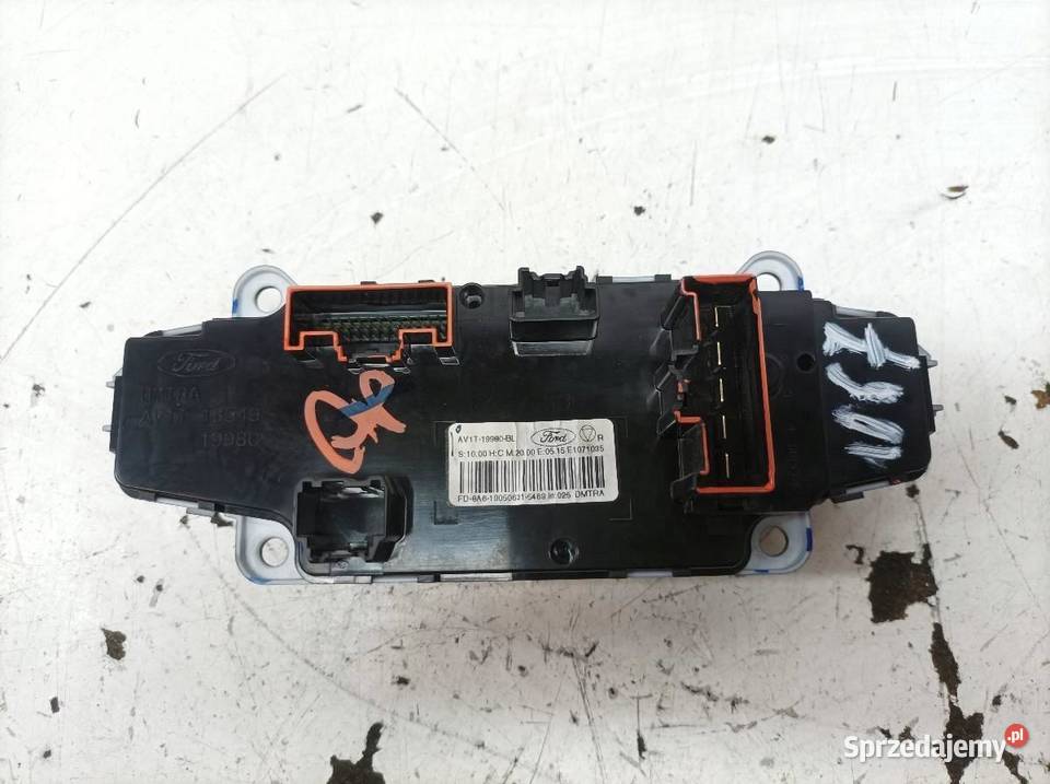 PANEL NAWIEWU AV1T19980BL Ford Transit Courier I