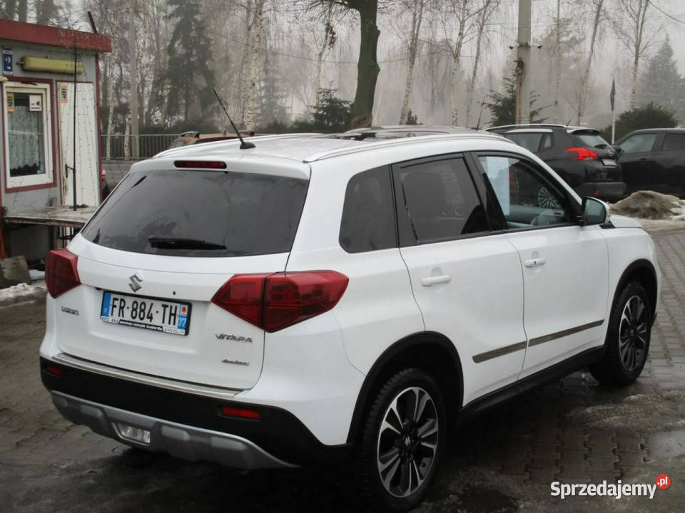 Suzuki Vitara Suzuki Vitara 10 Boosterjet podgrzewane fotele Kozerki
