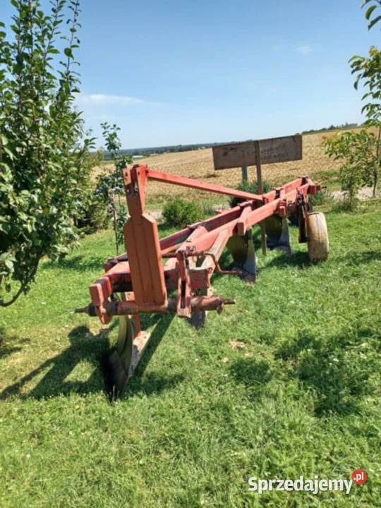 Pług 5 skibowy zagonowy Tomaszów Lubelski