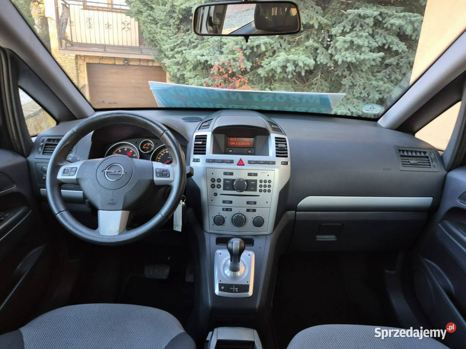 Opel Zafira 18B 140 2012r Org Lakier Automat isofix Opel mazowieckie Radom