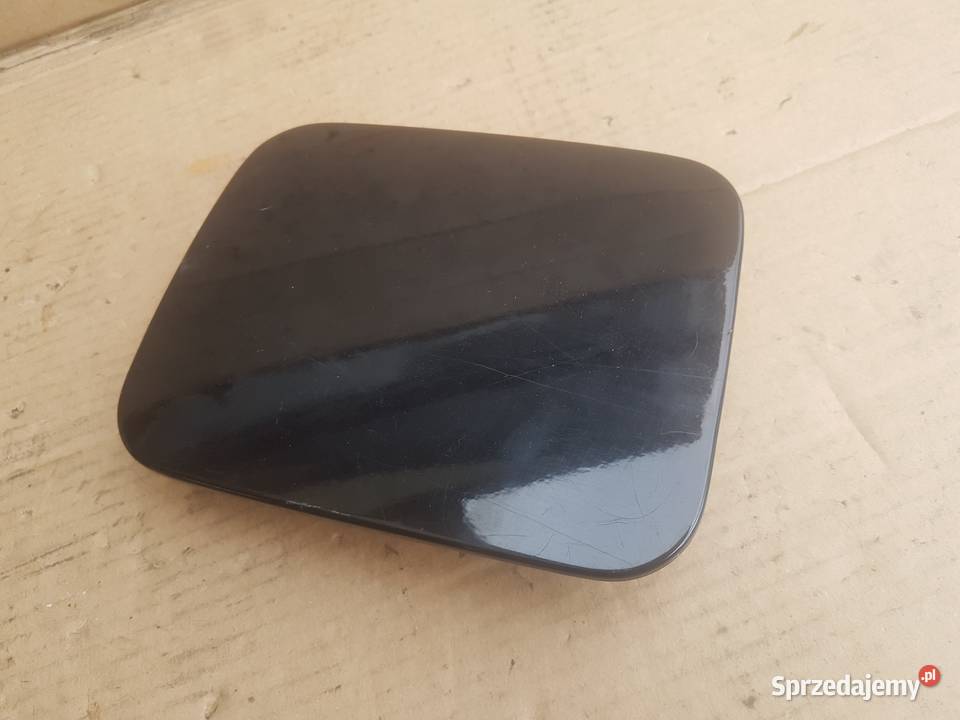 Suzuki Ignis FH 0003 klapka wlewu paliwa czarny osobowe Legnica sprzedam