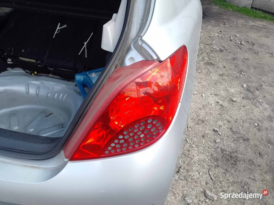 Lampy Tylne Kompletne Peugeota 2072007 rHecbek Zduńska Wola