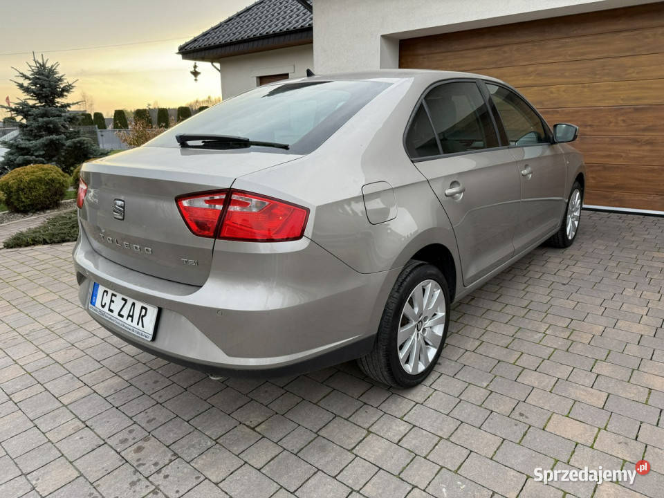 Seat Toledo 14r benzyna klimatronik z Niemiec elektryczne lusterka Konradów