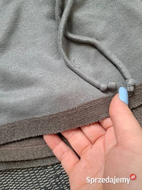 Spodenki domowe w kolorze taupe wygoda i styl XS Trąbki Wielkie