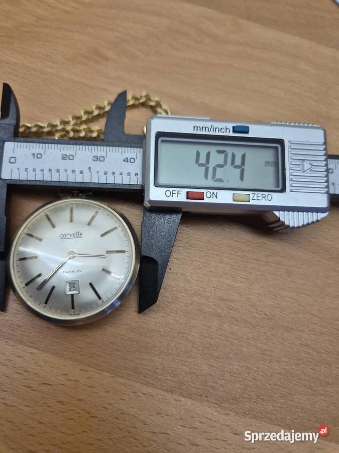 Pozłacany zegarek kieszonkowy Corvette vintge