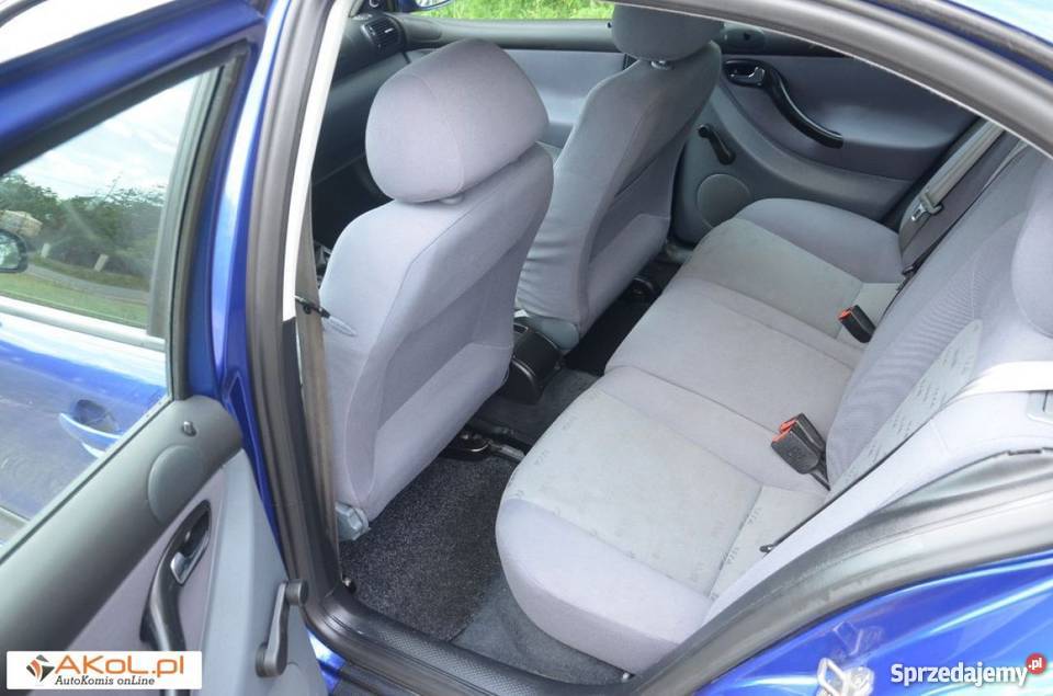Seat niebieski 300300km
