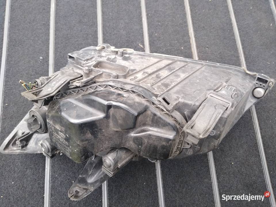 Lampa przednia prawa Ford Focus MK2 osobowe Łódź