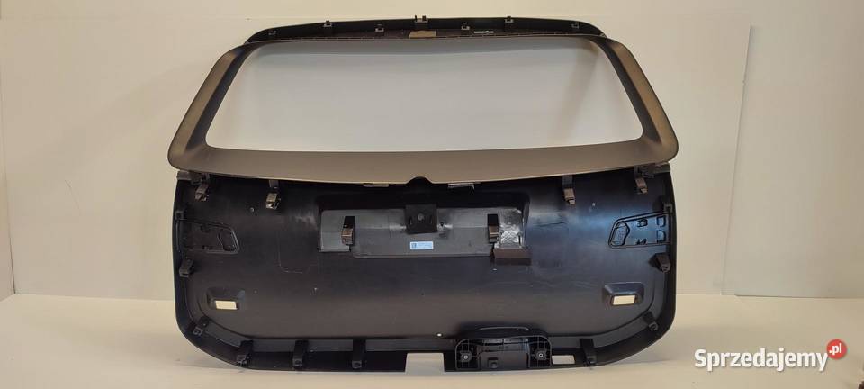SKODA SUPERB 4 OSŁONA KLAPY BAGAŻNIKA 3J0867601A osobowe dolnośląskie