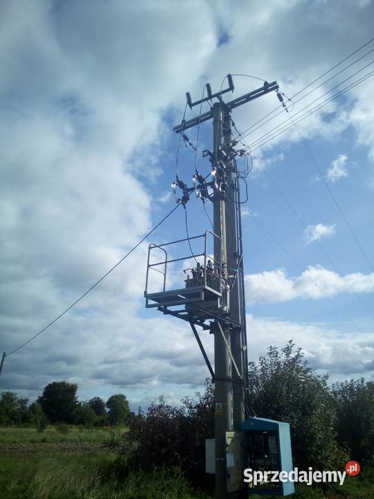 Słupy energetyczne elektryczne oświetlenie małopolskie Niepołomice