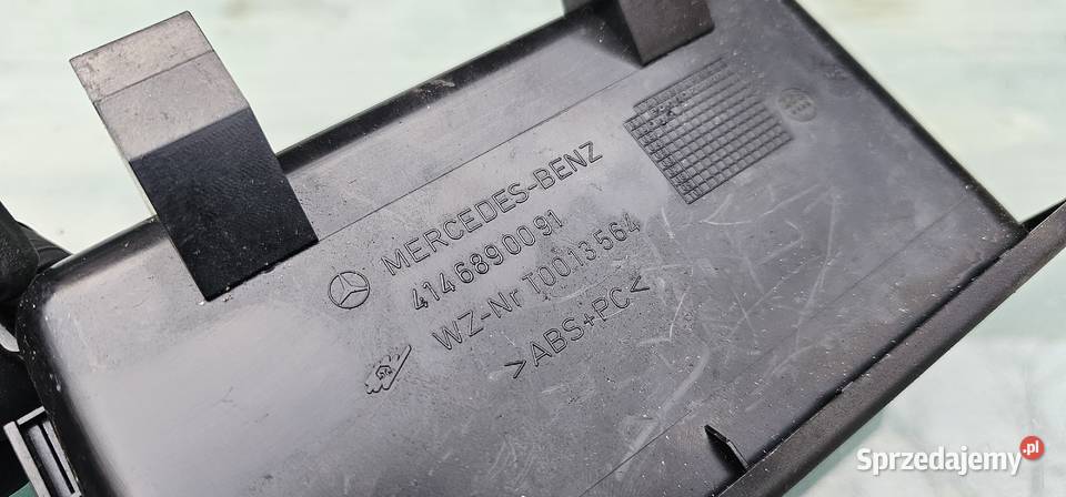 Schowek pod radio mercedes vaneo w414 4146890091 Zbąszyń