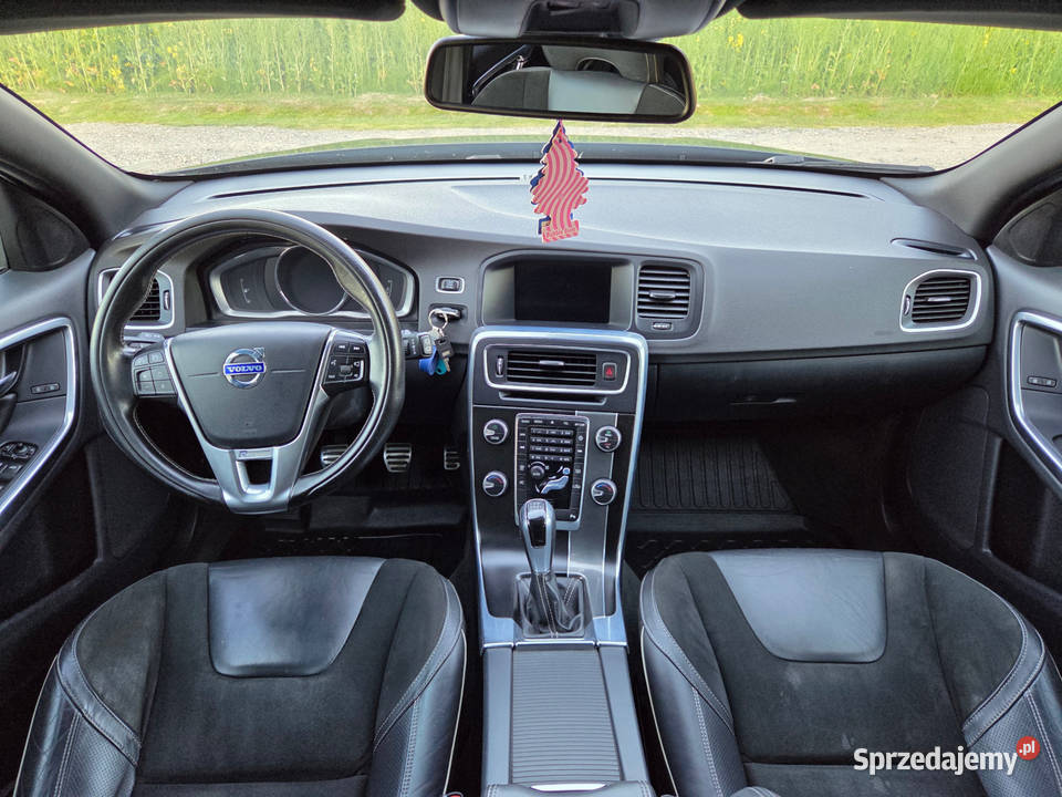 Volvo v60 20D RDESIGN Zarejestrowany Ważne diesel