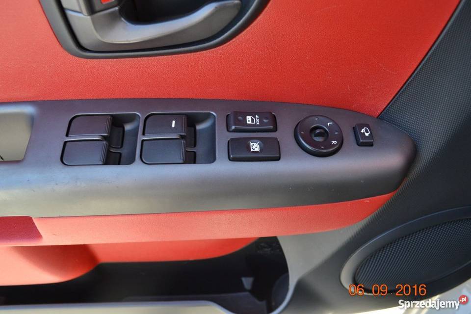 Kia nieuszkodzony kremowy łódzkie Łowicz