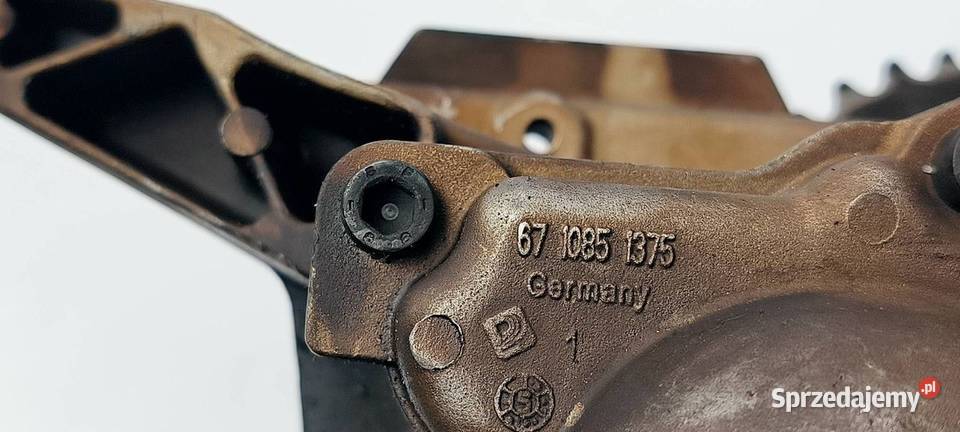 POMPA OLEJOWA AUDI A8 D3 077115105J osobowe kujawsko-pomorskie Lipno