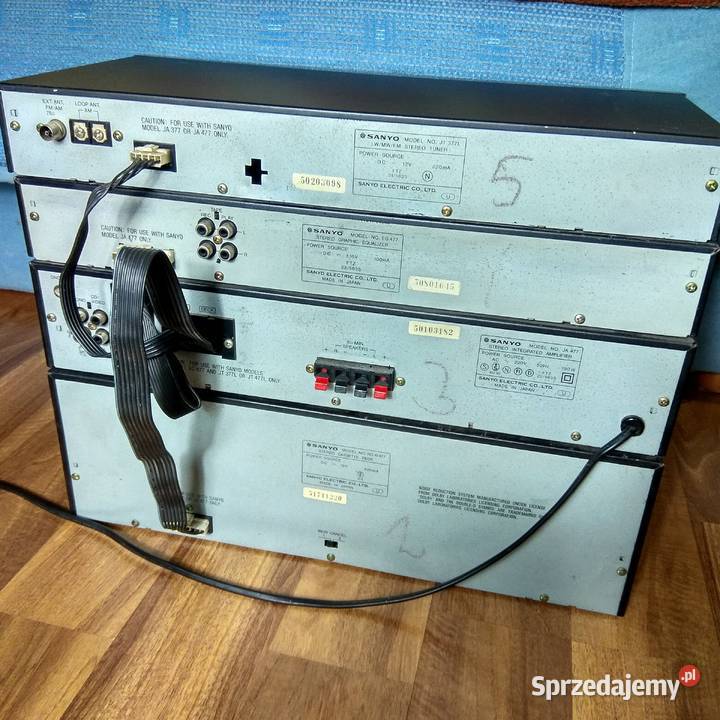 Sanyo JA477 japońska wieżamega brzmieniekorektor Elektronika Świebodzice