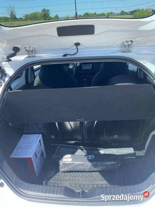 Male miejskie zgrabne autoToyota Aygo X manualna