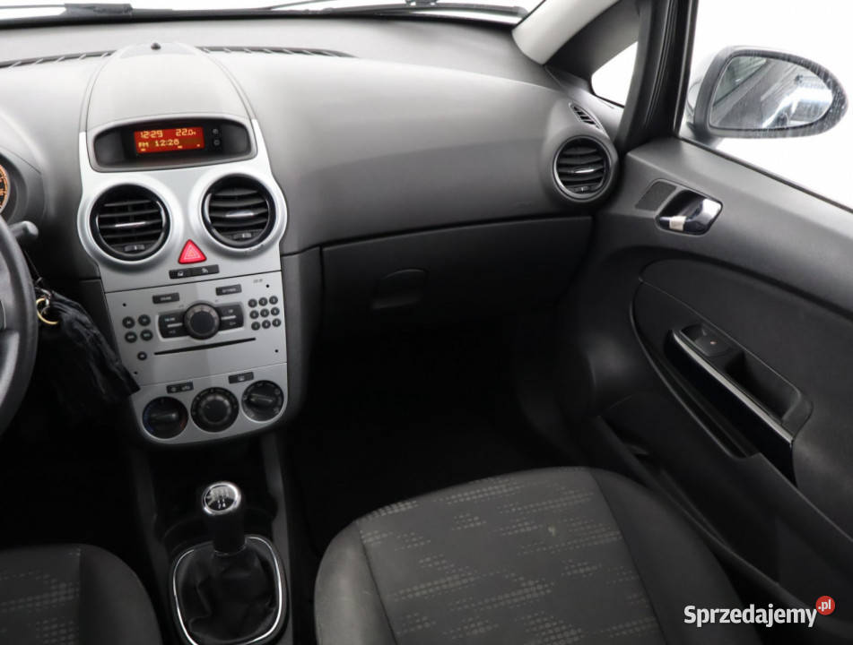 Opel Corsa 14 pierwszy właściciel Corsa Bielany Wrocławskie
